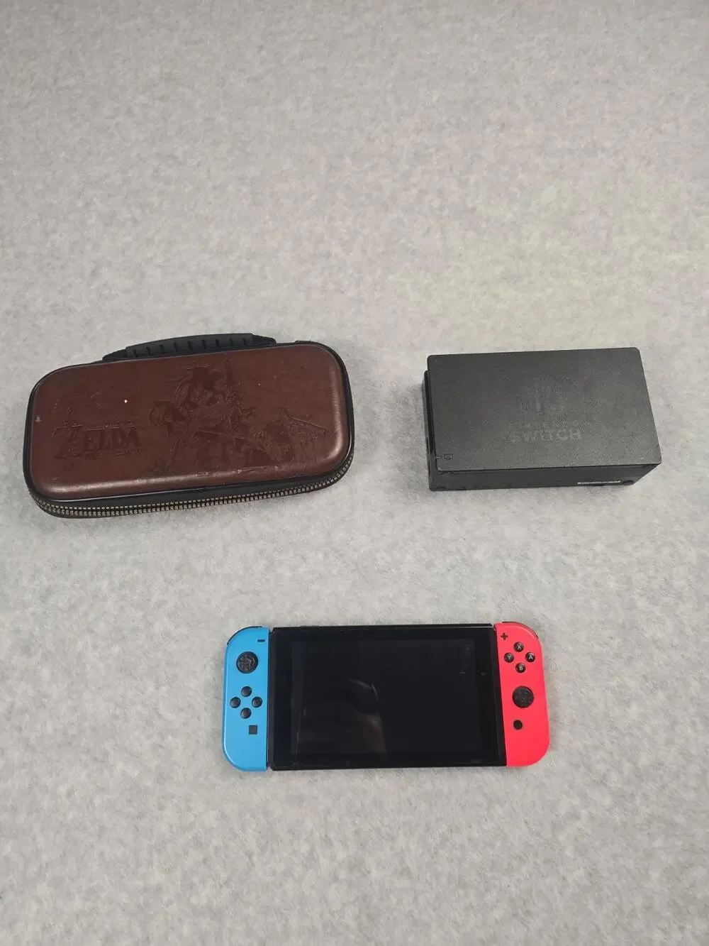 NINTENDO HAC-001 (-01) RED/BLUE (BKEHAC001) SD Card Case Dock (READ DESCRIPTION)